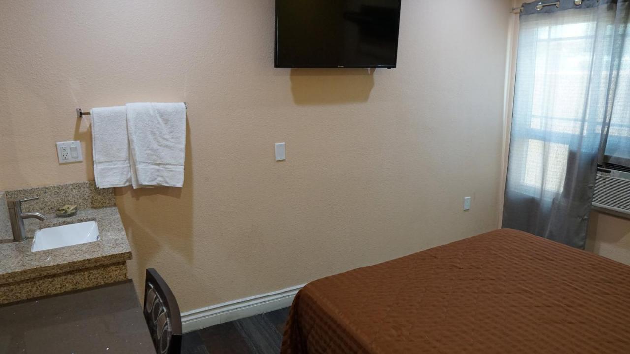 Motel Holly Crest - Angeles, Lax Airport