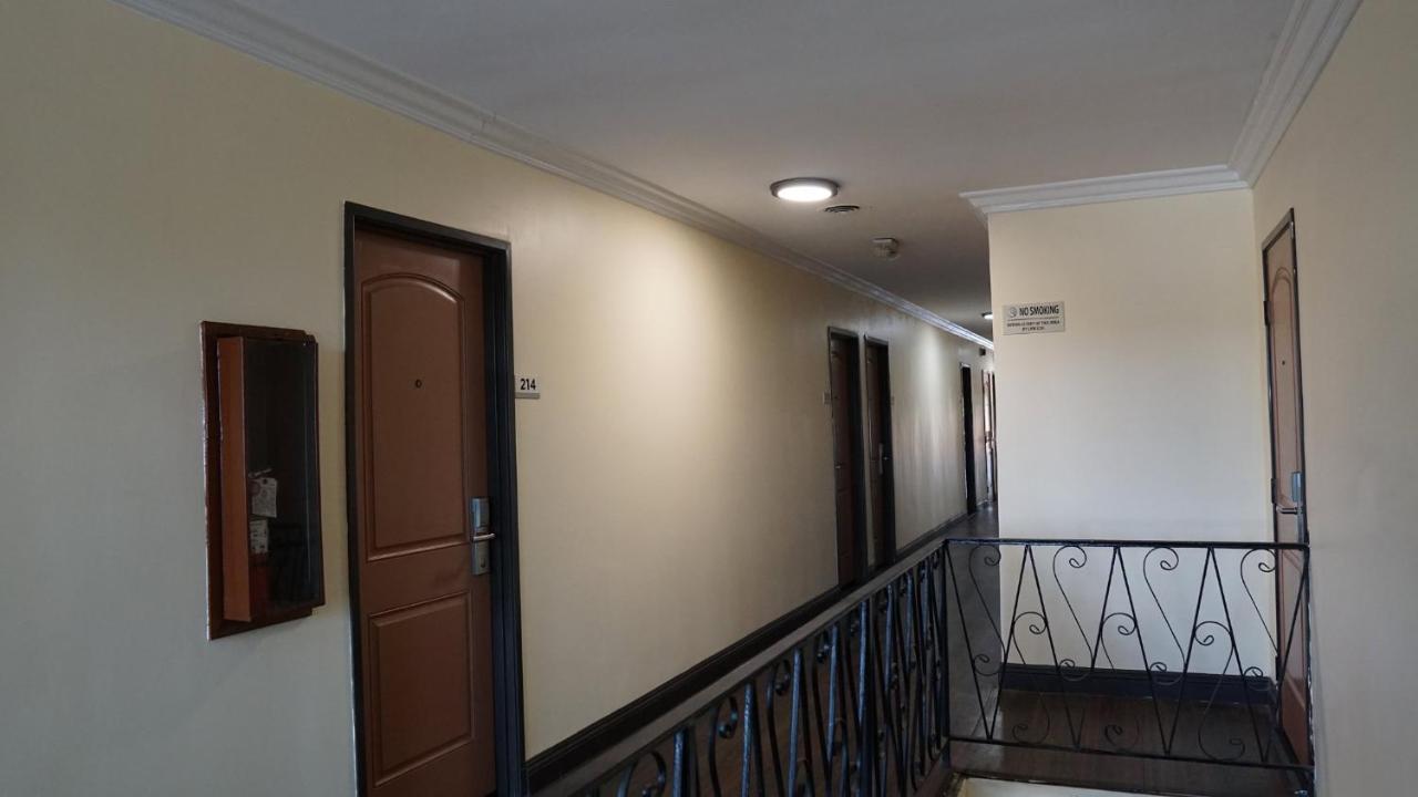 Motel Holly Crest - Angeles, Lax Airport 2*